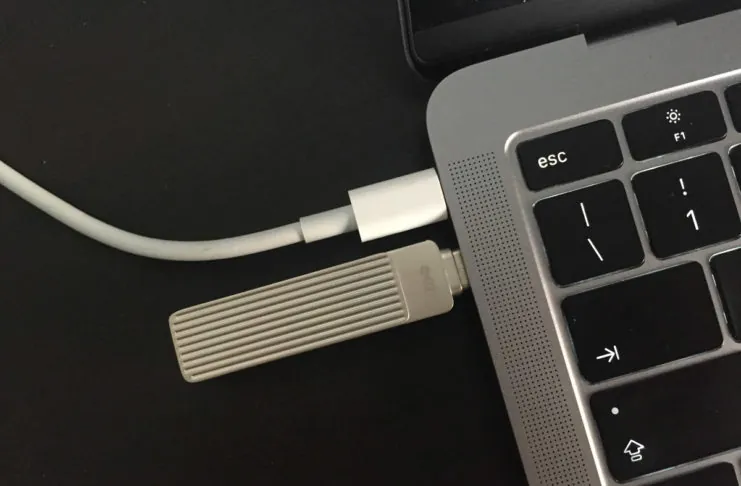 Recensione Xiaomi Jessis, la chiavetta USB-A e USB-C tutta in metallo