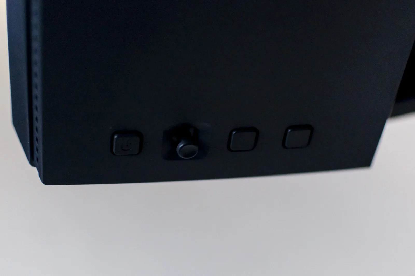 Recensione BenQ PD2720U, display professionale con T3 Recensione BenQ PD2720U, display professionale con T3