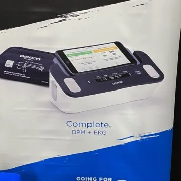 Omron HeartGuide è il primo misuratore di pressione indossabile clinicamente validato