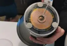 Induzione e alimentazione wireless oggi sposi in cucina con KI: la demo al CES 2020