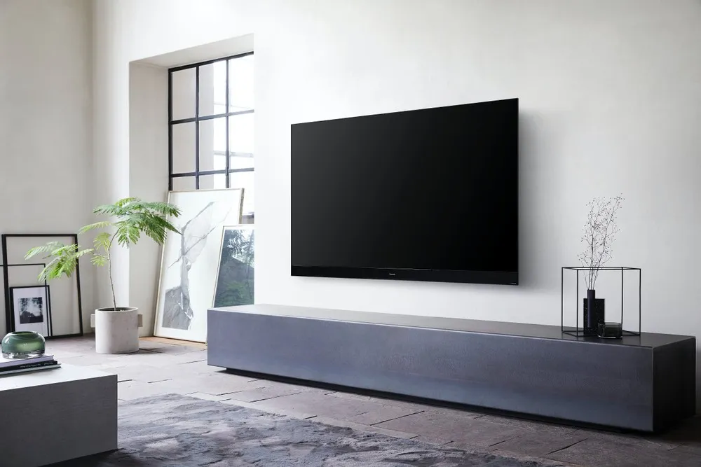 Il TV OLED Panasonic HZ2000 supporta Filmmaker Mode e Dolby Vision IQ
