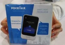 PocketTalk versione 2: il traduttore da viaggio pià potente, leggero e ora vede e calcola