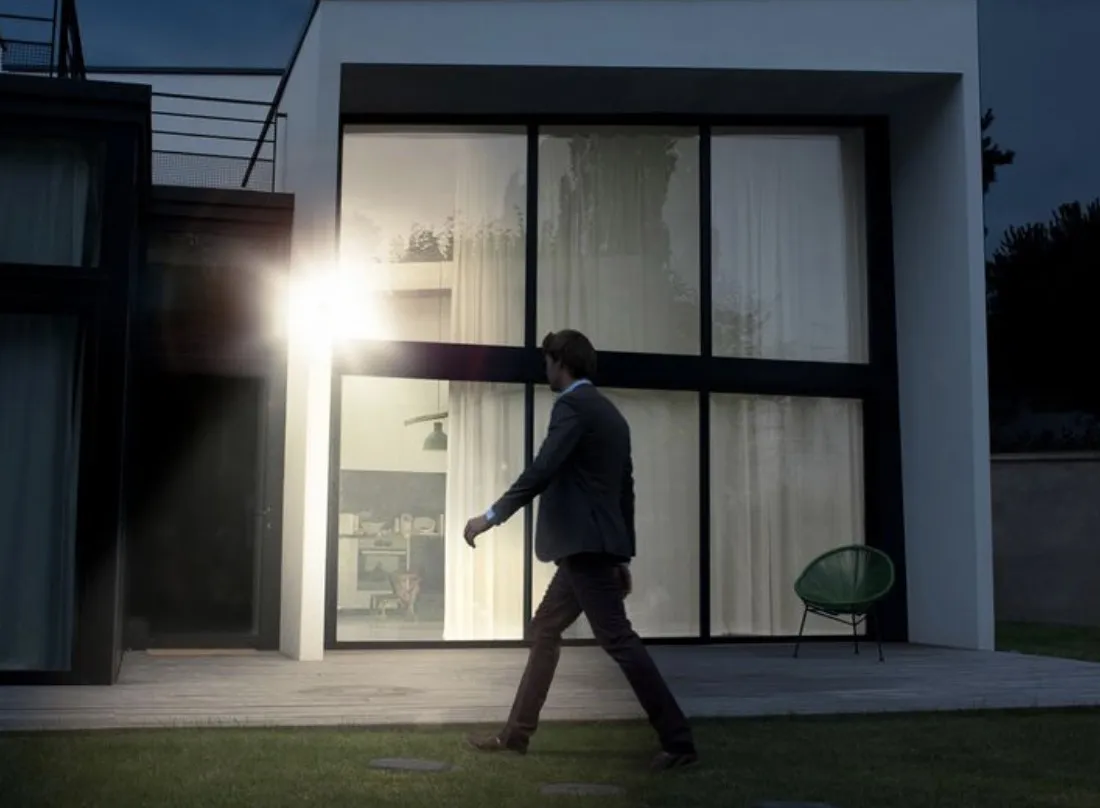 Netatmo aggiunge la sirena alla Videocamera Esterna Intelligente Netatmo aggiunge la sirena alla Videocamera Esterna Intelligente