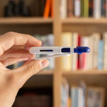 Recensione Chicco BebèCare, tra i dispositivi anti-abbandono più economici attualmente in commercio