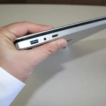 Recensione KUU K1, un notebook da 15,6″ con Intel Core i5 a prezzo imbattibile