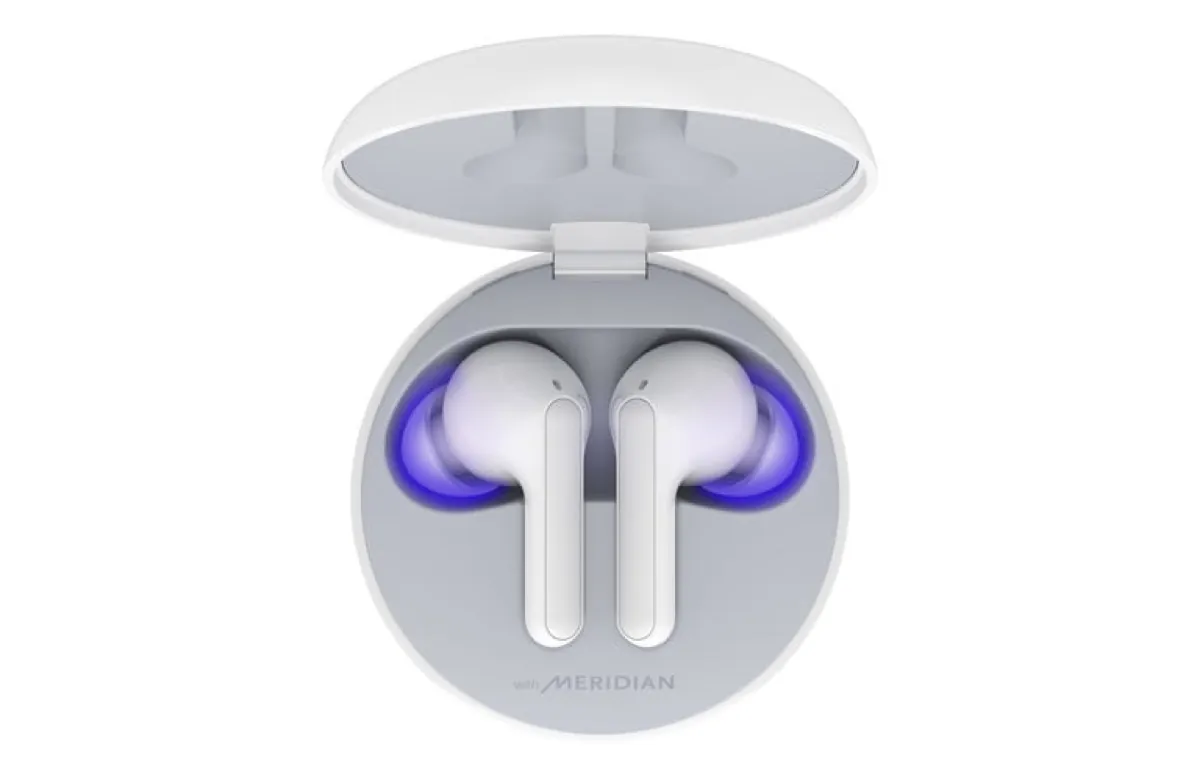 Gli auricolari LG HBS-FN6 si disinfettano mentre si ricaricano