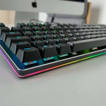 Recensione Aukey KM-G12, la tastiera meccanica per il gaming che non ti aspetti