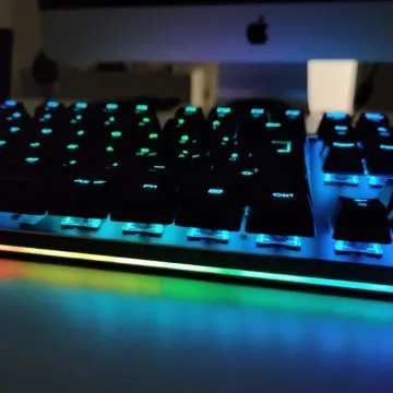 Recensione Aukey KM-G12, la tastiera meccanica per il gaming che non ti aspetti