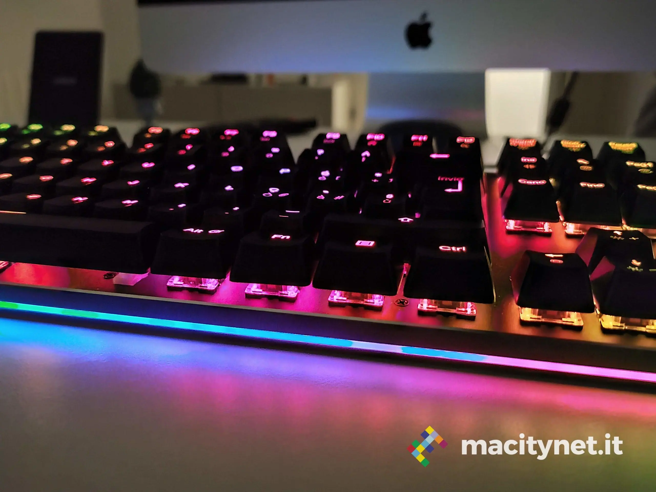 Recensione Aukey KM-G12, la tastiera meccanica per il gaming che non ti aspetti Recensione Aukey KM-G12, la tastiera meccanica per il gaming che non ti aspetti