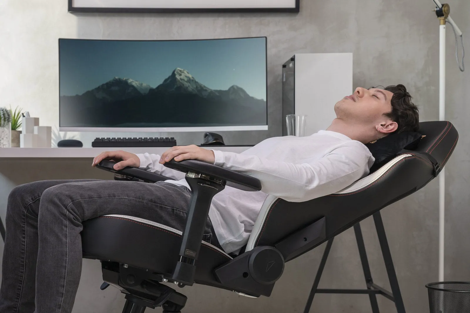 Recensione Secret Lab Titan 2020, ovvero come una straordinaria sedia da gamer vi cambia la vita Recensione Secret Lab Titan 2020, ovvero come una straordinaria sedia da gamer vi cambia la vita