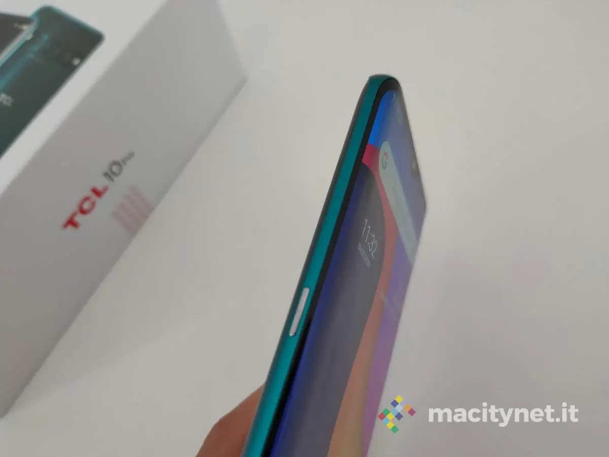 Recensione TCL 10 PRO, ma che bella sorpresa Recensione TCL 10 PRO, ma che bella sorpresa