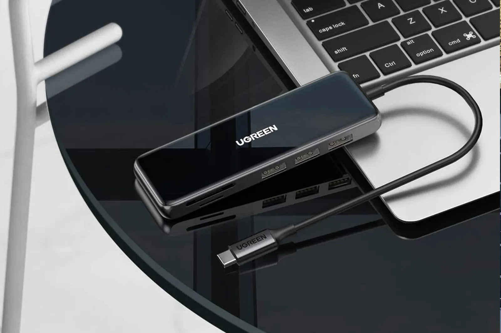 Recensione UGREEN USB C HUB 6 in 1, il piccolo HUB da non lasciare mai a casa Recensione UGREEN USB C HUB 6 in 1, il piccolo HUB da non lasciare mai a casa