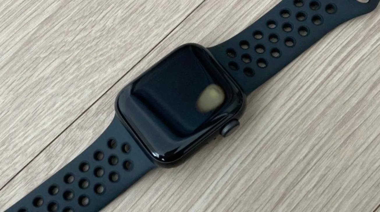 Apple Watch SE, alcuni utenti in Corea del Sud lamentano un problema di surriscaldamento
