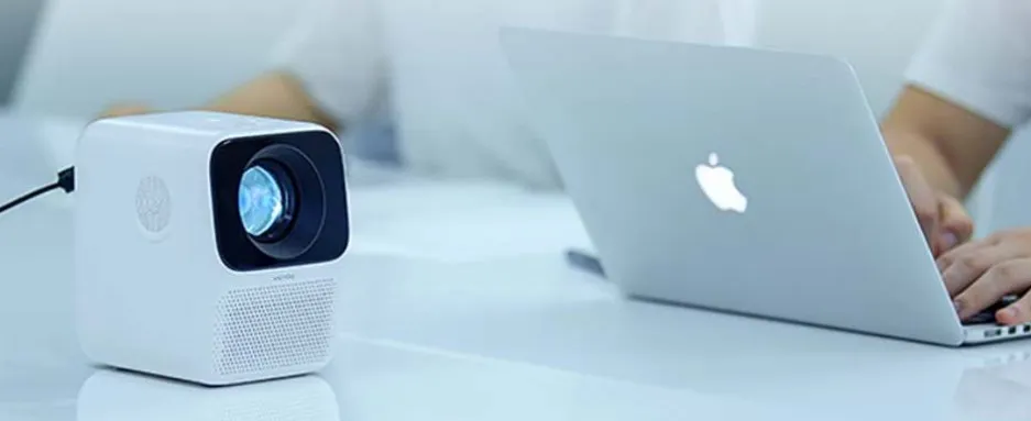 Wanbo T2 Max, ecco il piccolo proiettore Full HD e con Android