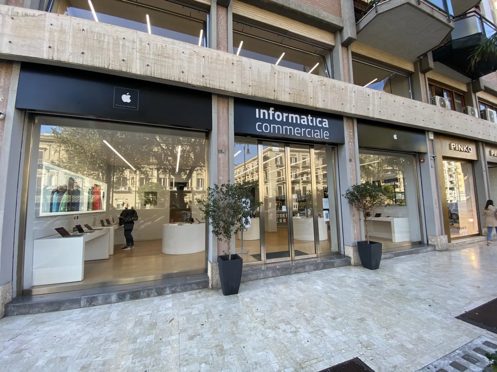 La catena R-Store cresce ancora e sbarca in Sicilia