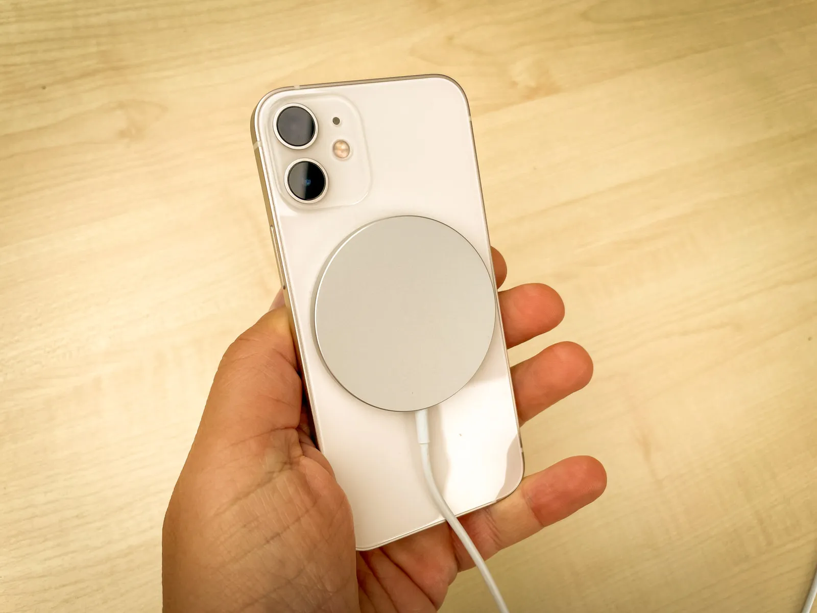 Recensione iPhone 12 Mini: il telefono di chi apprezza le piccole cose della vita Recensione iPhone 12 Mini: il telefono di chi apprezza le piccole cose della vita