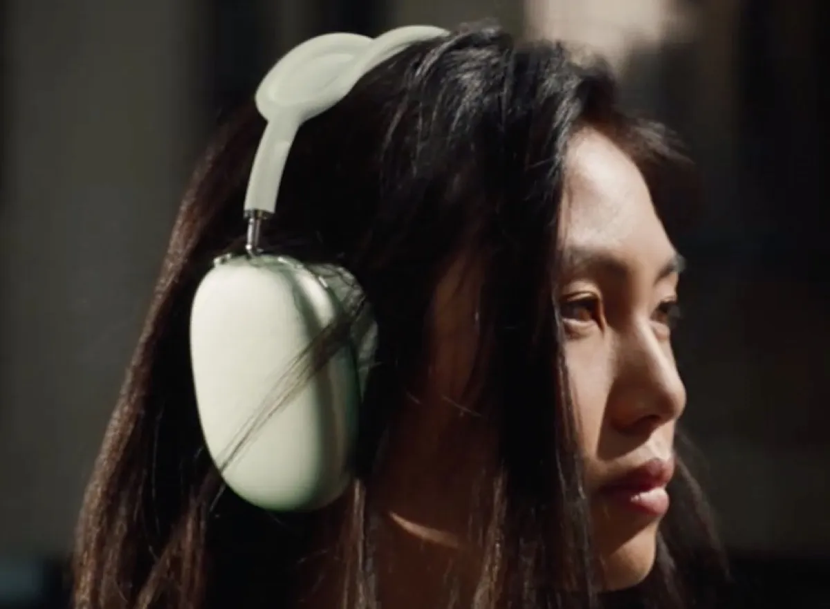 Apple spiega il risparmio energetico di AirPods Max, la custodia fa poca differenza Apple spiega il risparmio energetico di AirPods Max, la custodia fa poca differenza