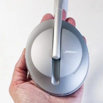 Recensione Bose Noise Cancelling Headphones 700, il nuovo vestito del re