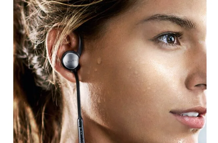 I migliori auricolari Lightning: niente batteria da ricarica e costo accessibile