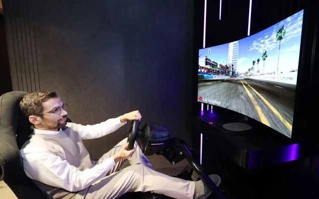 Al CES 2021 LG presenterà una TV OLED da gioco pieghevole Al CES 2021 LG presenterà una TV OLED da gioco pieghevole