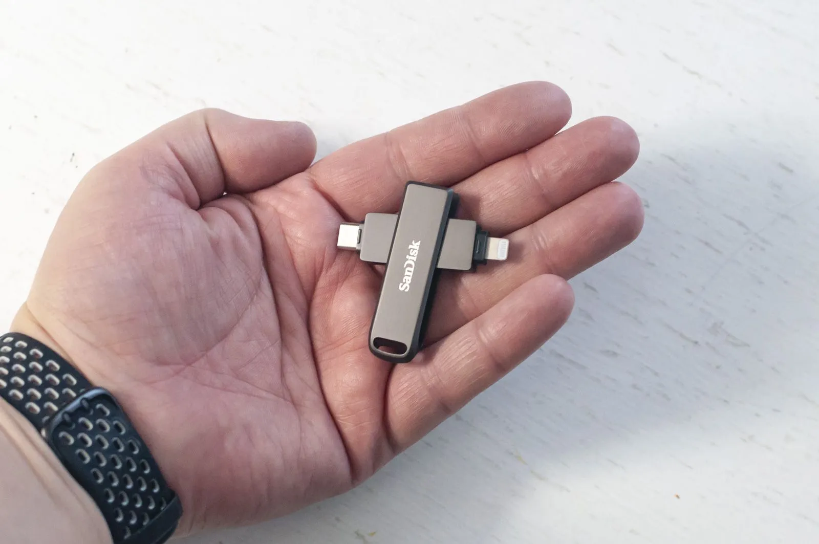 Recensione SanDisk iXpand Luxe, più spazio per Mac e device sempre a disposizione