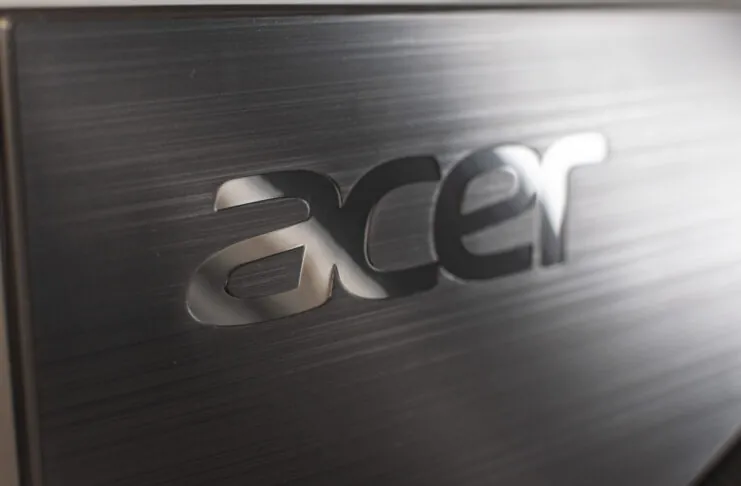 Recensione Acer Nitro QG271 bii, ottimo di sera, eccellente di giorno