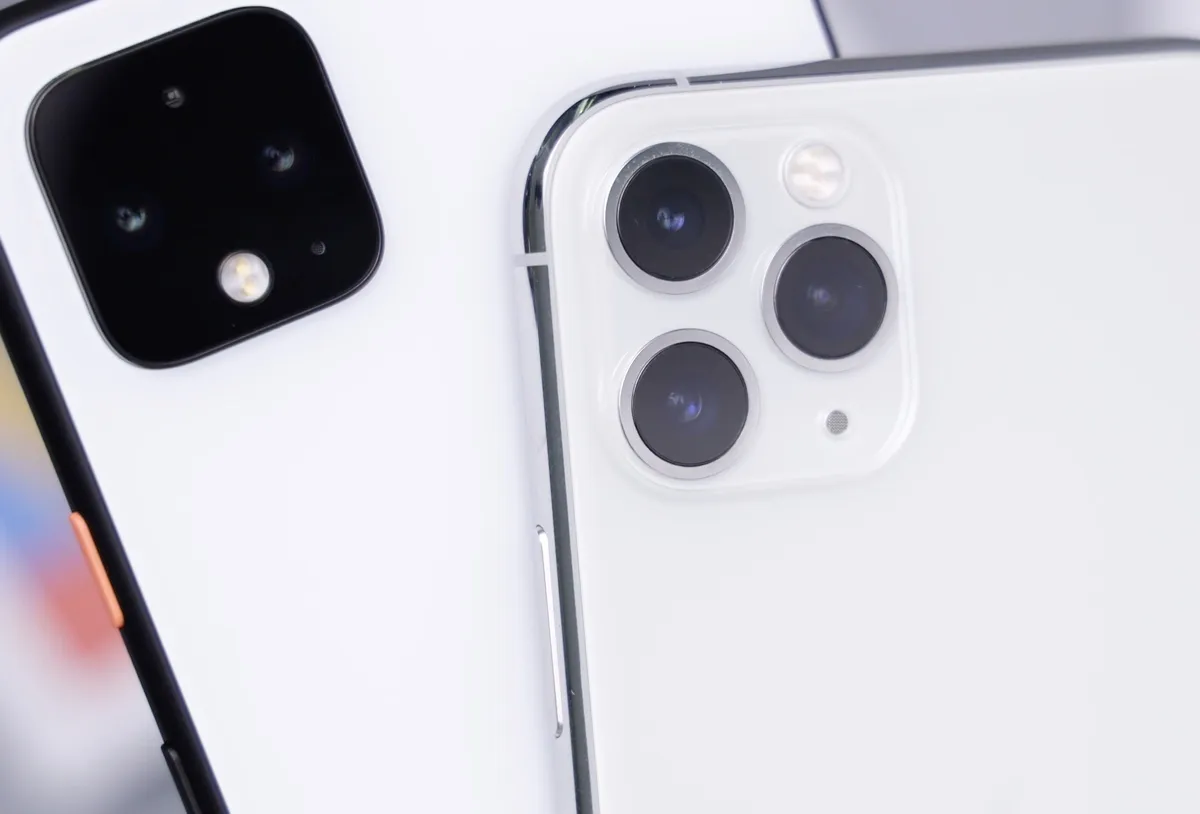 I dispositivi Android condividono dati con Google molto più di quanto fa Apple