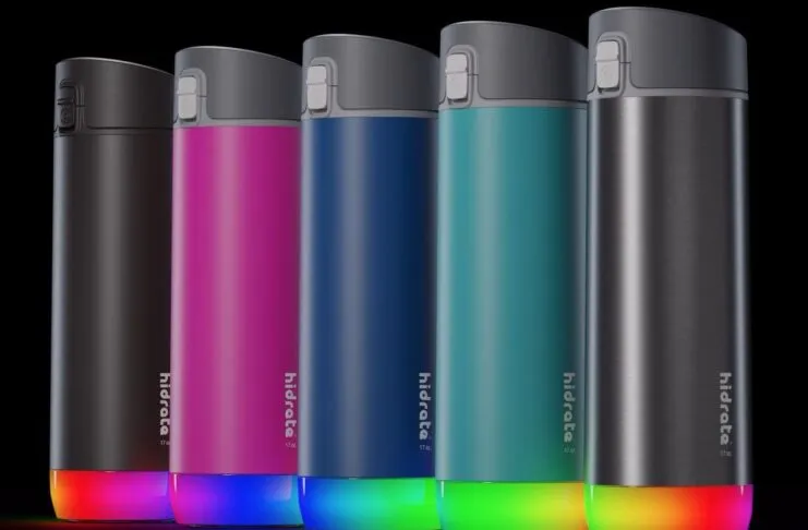 Recensione HidrateSpark 3: la bottiglia smart che vi incentiva a bere