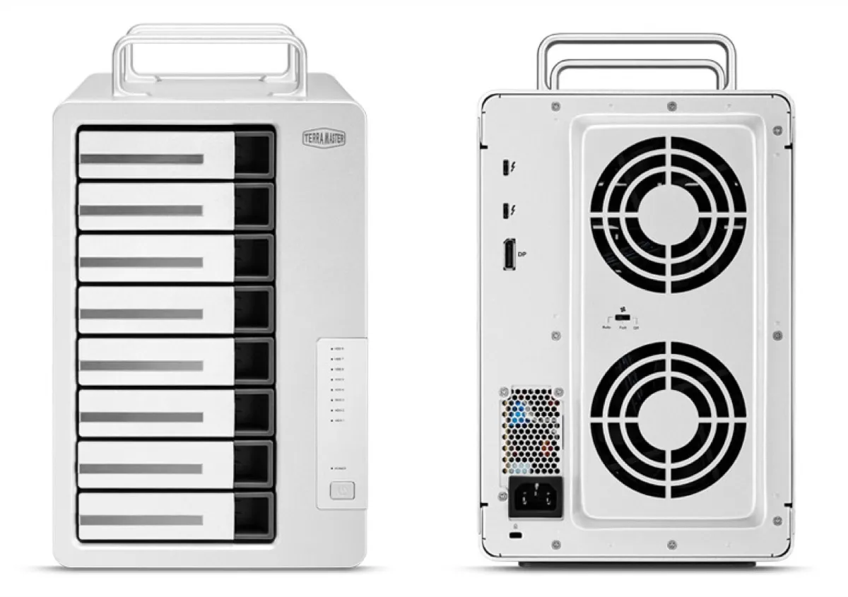 TerraMaster D8 è il Sacro Graal dei DAS, con 8 bay e supporto 4K TerraMaster D8 è il Sacro Graal dei DAS, con 8 bay e supporto 4K