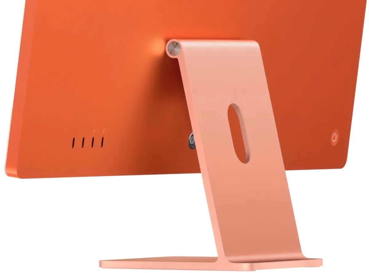 iMac M1, il jack audio sul fianco è una scelta obbligata iMac M1, il jack audio sul fianco è una scelta obbligata