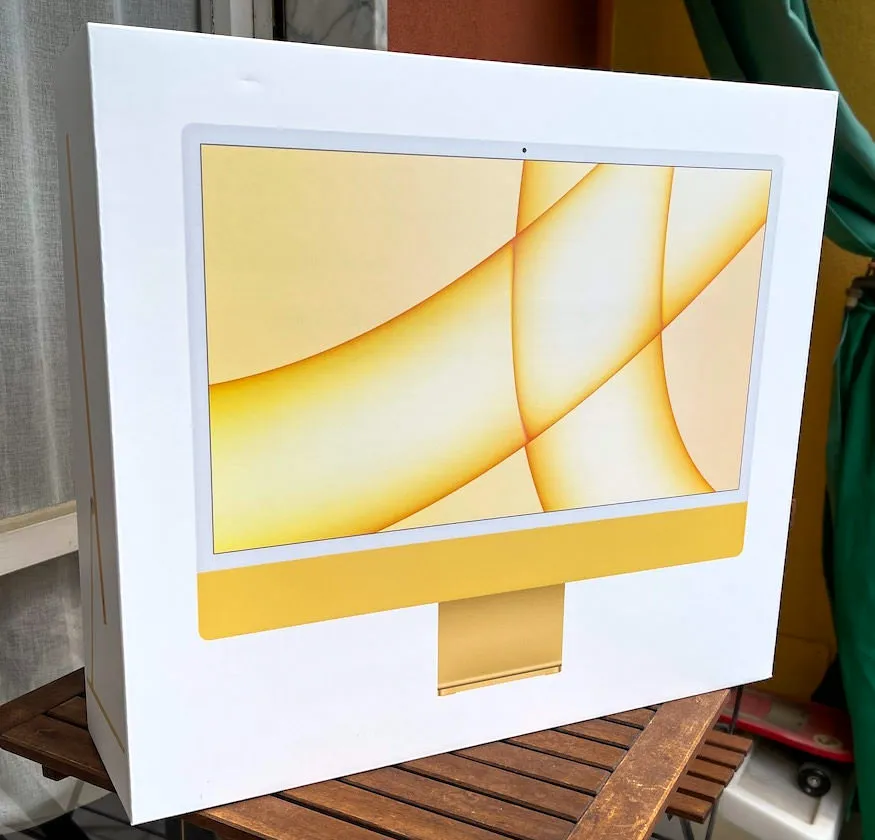 È arrivato l’iMac 24 M1, il gioiello sottile di Apple È arrivato l’iMac 24 M1, il gioiello sottile di Apple