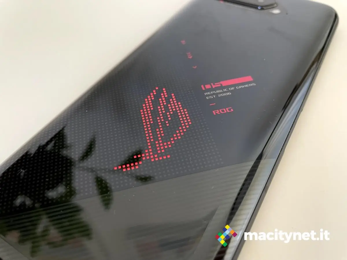 Recensione Asus ROG Phone 5 Recensione Asus ROG Phone 5