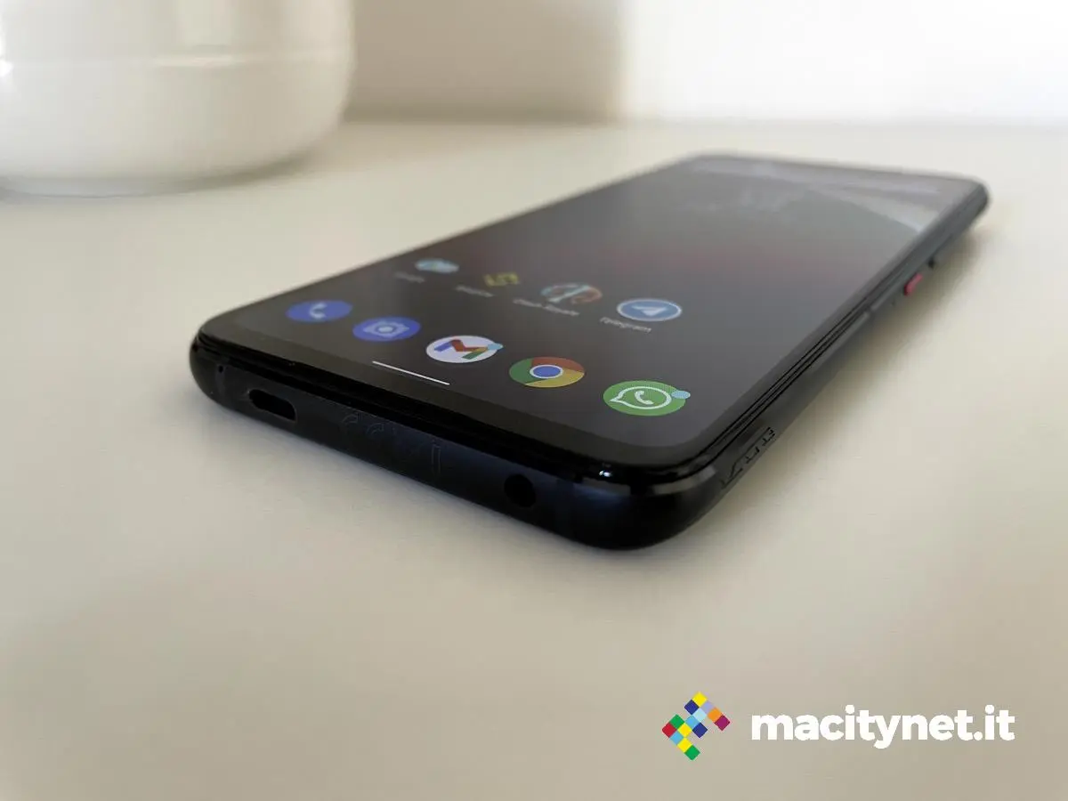 Recensione Asus ROG Phone 5 Recensione Asus ROG Phone 5