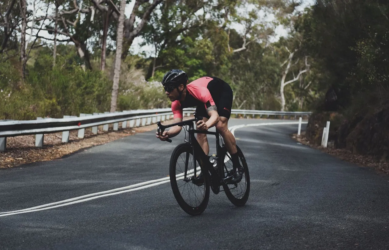 Un casco da bici con il 5G per migliorare la sicurezza Un casco da bici con il 5G per migliorare la sicurezza
