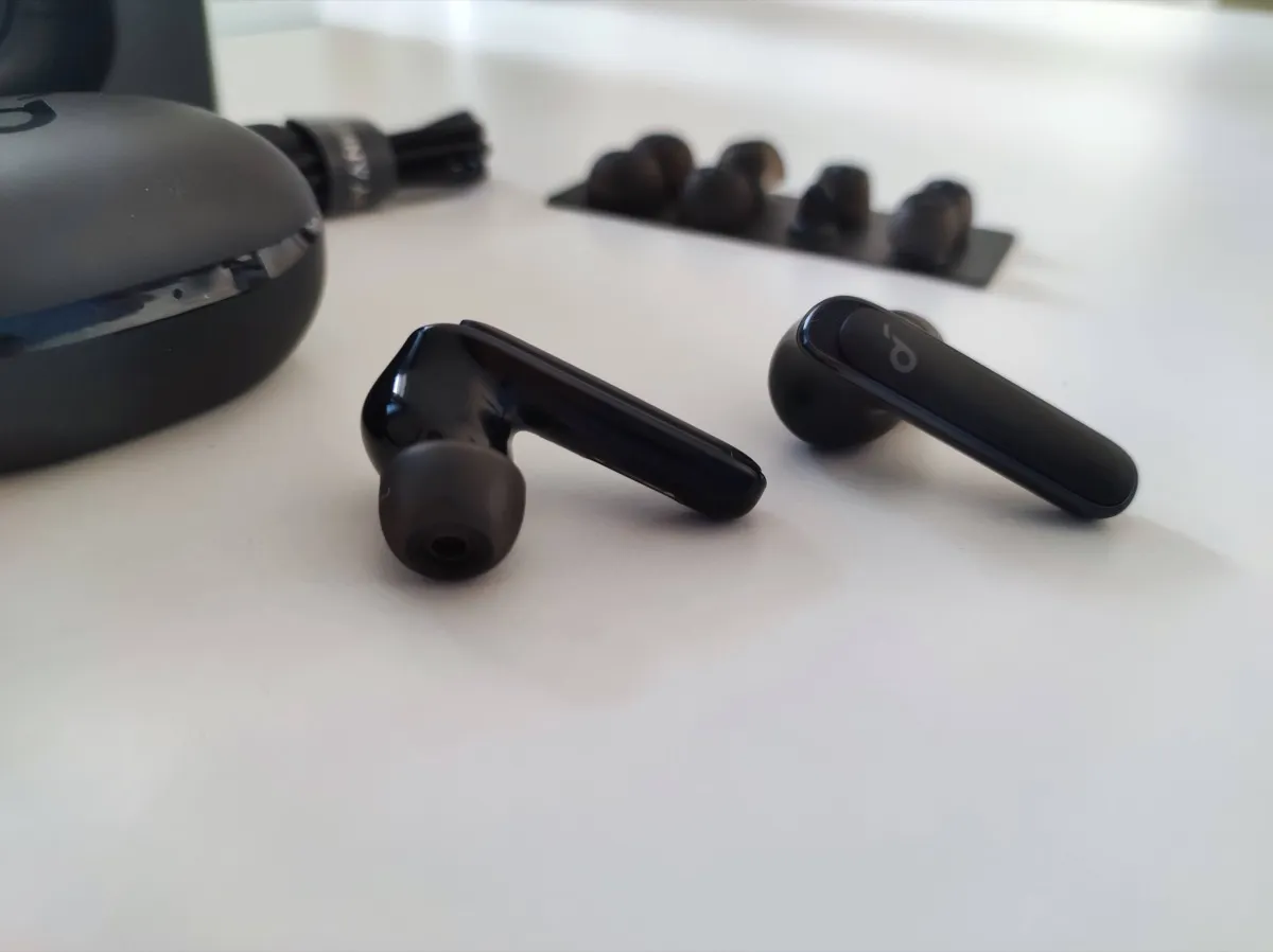 Recensione Soundcore Life P3, validi se cercate ANC con il giusto rapporto qualità prezzo Recensione Soundcore Life P3, validi se cercate ANC con il giusto rapporto qualità prezzo