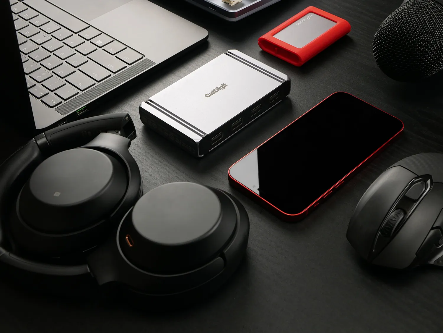 Recensione Caldigit Element HUB, più porte USB per Mac e PC, anche spenti