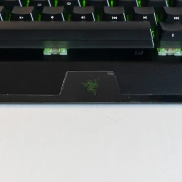Recensione Razer Blackwidow V3 Mini Hyperspeed Phantom Edition, tastiera purosangue e talentuosa