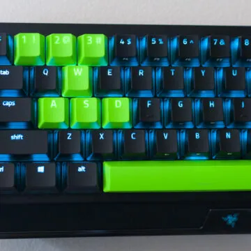 Recensione Razer Blackwidow V3 Mini Hyperspeed Phantom Edition, tastiera purosangue e talentuosa