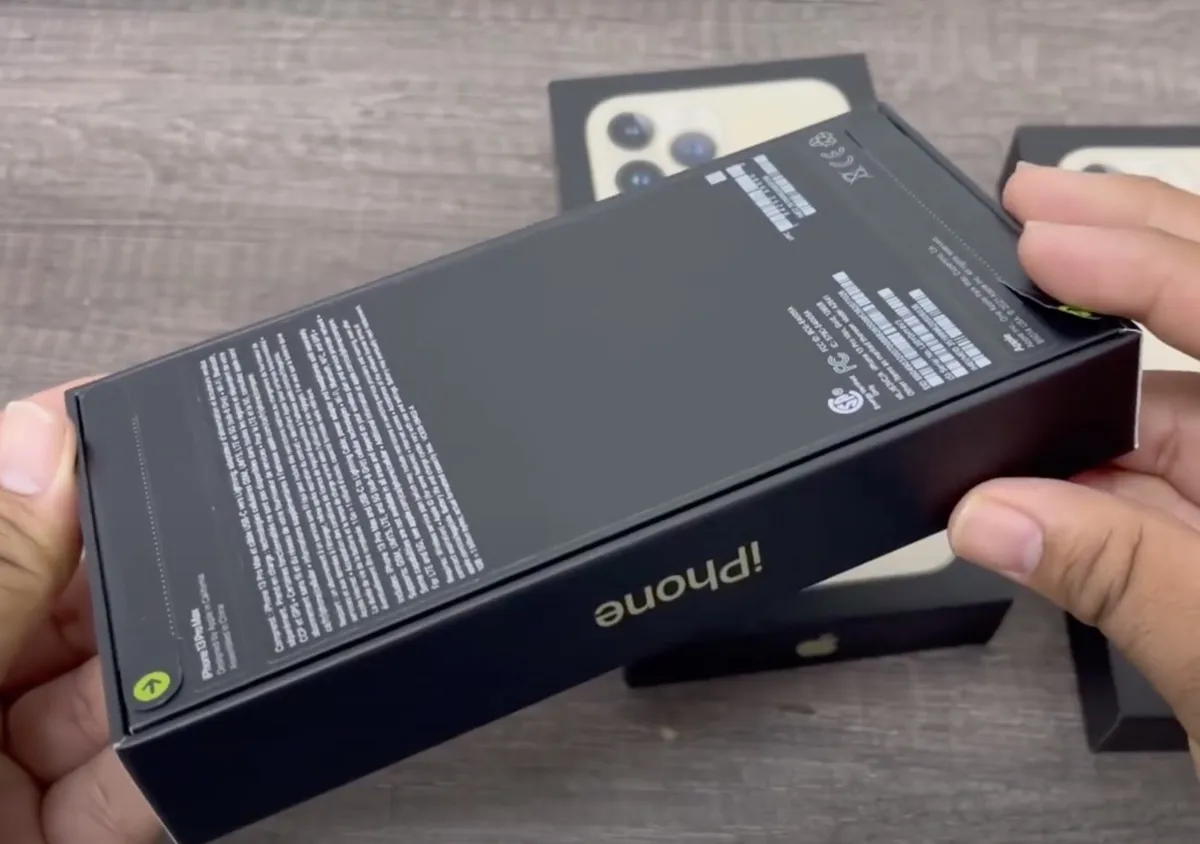 iPhone 13 Pro Max, il primo unboxing è già servito