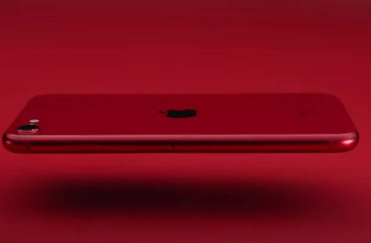 Apple rimuove iPhone SE da 256 GB dal listino online