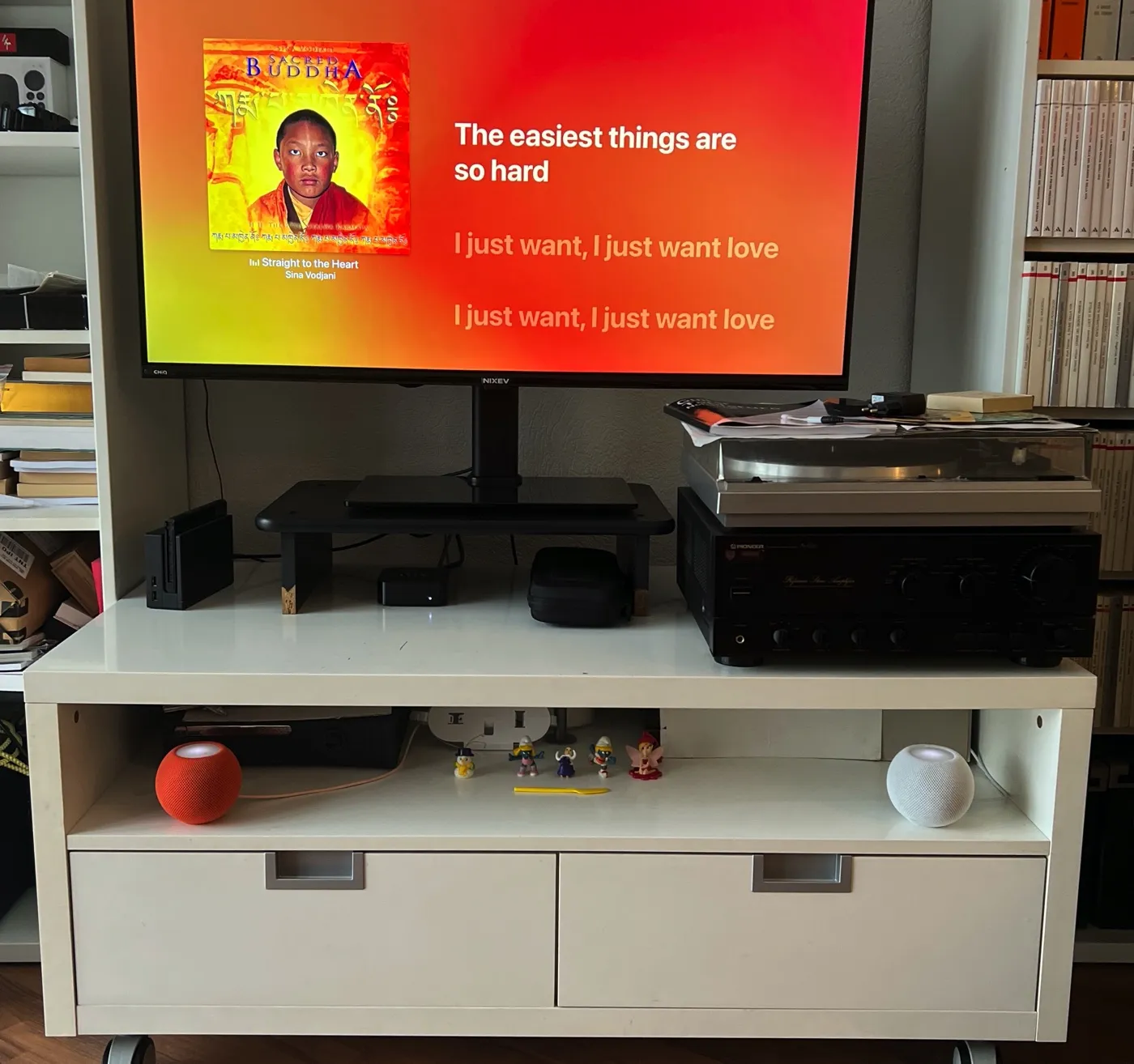 HomePod mini è finalmente italiano. L’abbiamo provato da solo e in coppia