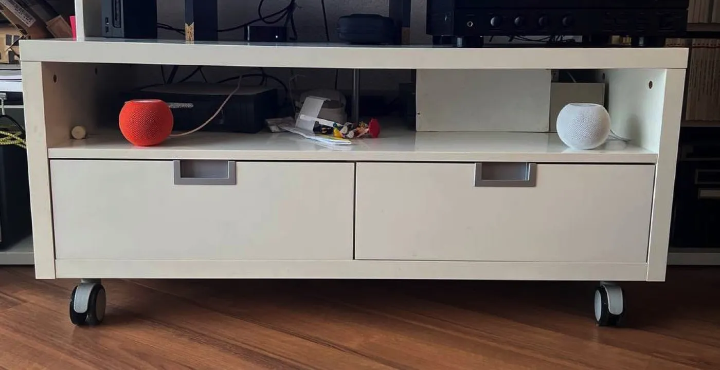 HomePod mini è finalmente italiano. L’abbiamo provato da solo e in coppia