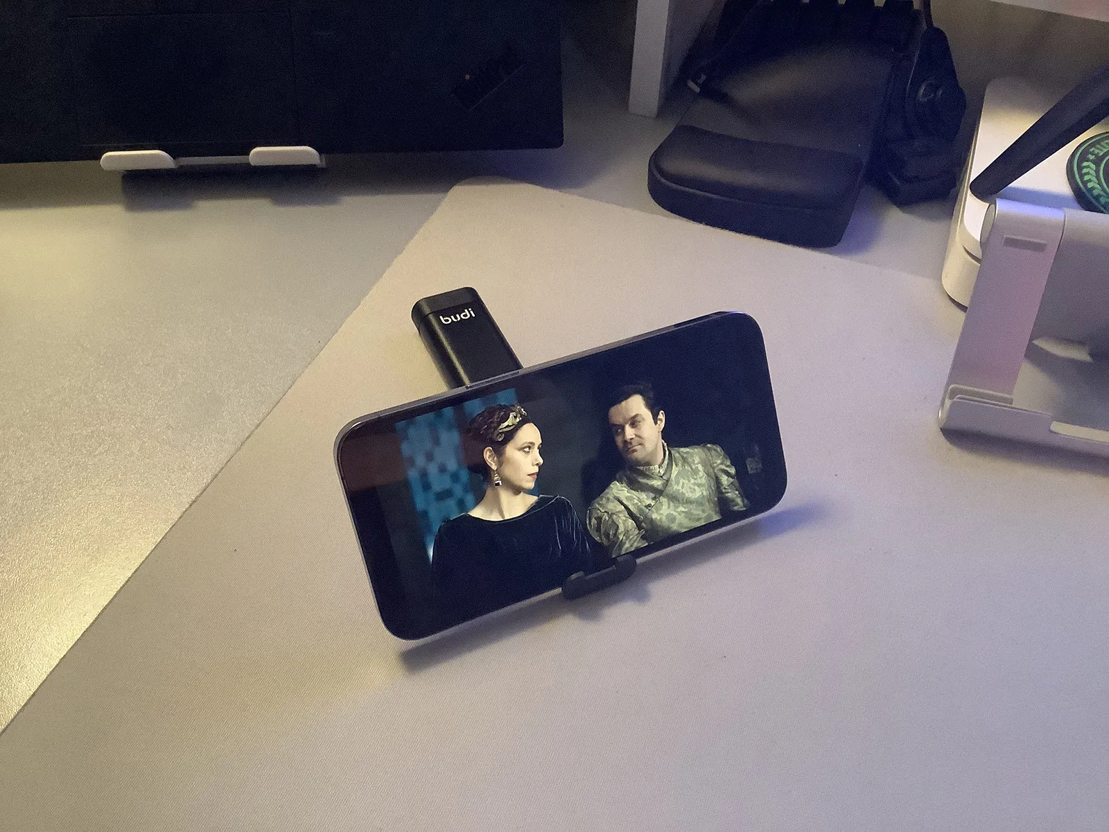 Recensione Budi Cavo Multi-funzionale, il tuttofare per chi viaggia Recensione Budi Cavo Multi-funzionale, il tuttofare per chi viaggia