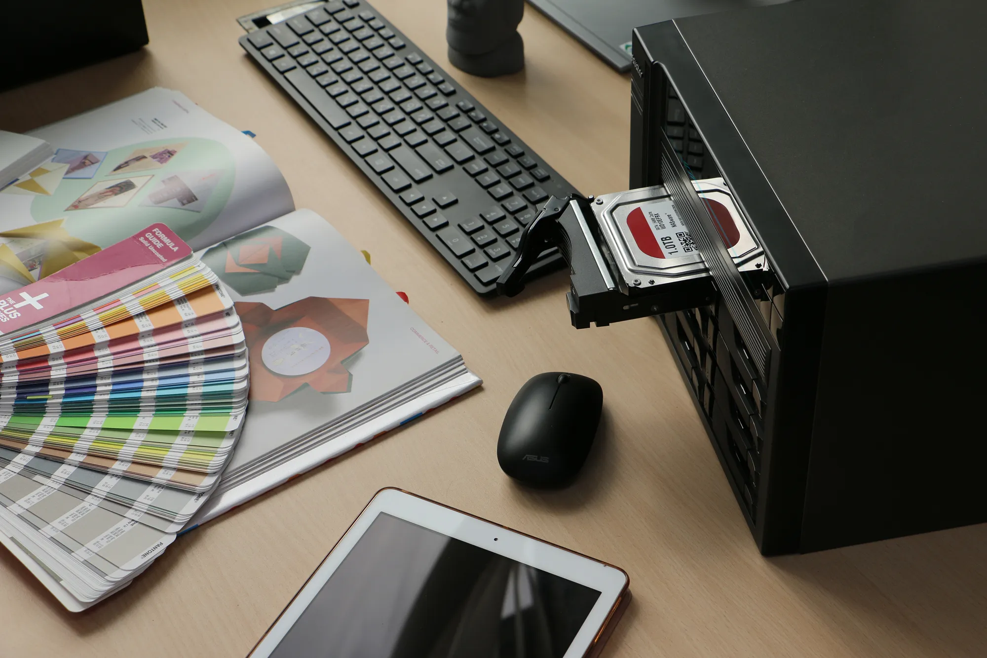 Recensione Asustor AS6508T Lockerstor 8 Recensione Asustor AS6508T Lockerstor 8