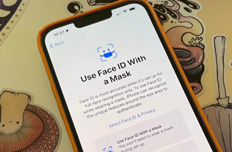 Con la beta 1 di iOS 15.4 si può usare Face ID con la mascherina