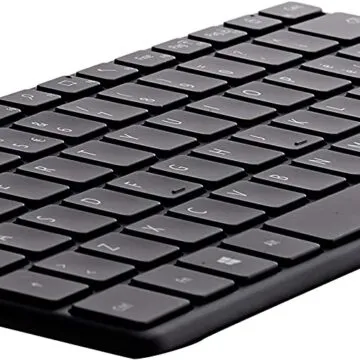 Recensione Microsoft Designer Compact Keyboard, la tastiera per chi scrive (soprattutto su Windows)
