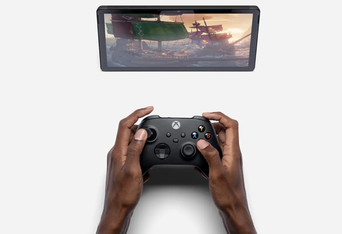 Microsoft bacchetta Apple e Google sulle regole app store