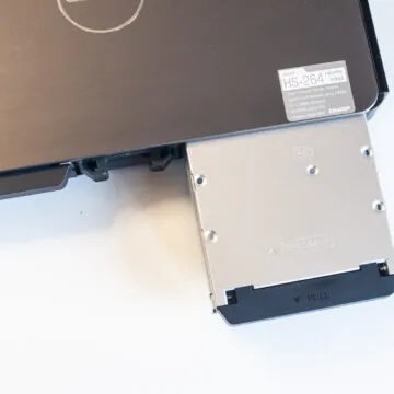 Recensione QNAP HS-264, il NAS da salotto per chi ama Plex