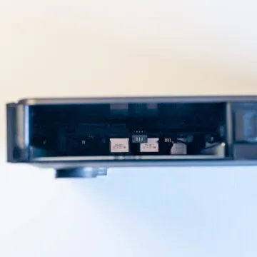 Recensione QNAP HS-264, il NAS da salotto per chi ama Plex