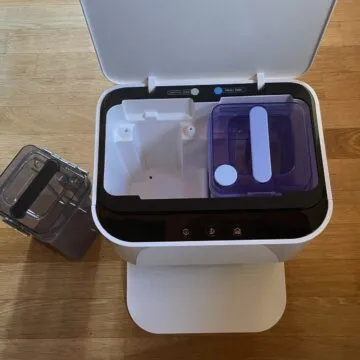 Recensione Yeedi Mop Station, il mocio robotizzato che lava e strizza da solo